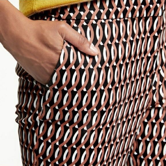 Brown and white patterned straight leg ankle pants - Picture 2 of 7